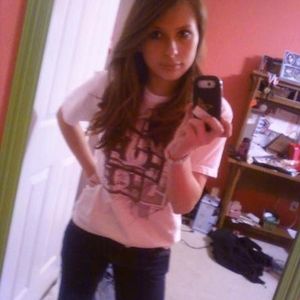 Profile Picture of Constance Case (@smileybubbles12) on Myspace