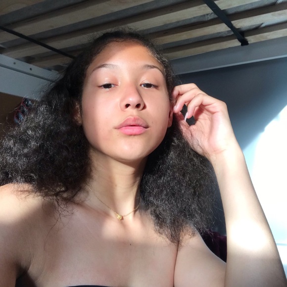 Profile Picture of Jalissa Jiminian (@jalissajiminian) on Poshmark