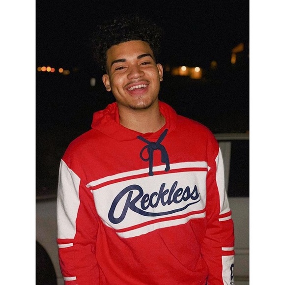 Profile Picture of Luis Gautier (@lprboii) on Poshmark