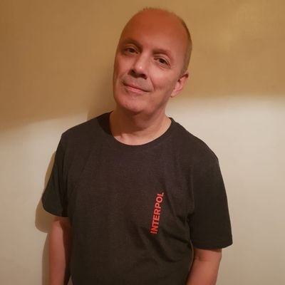 Profile Picture of Colin Garry Poole (@colin0307) on Twitter