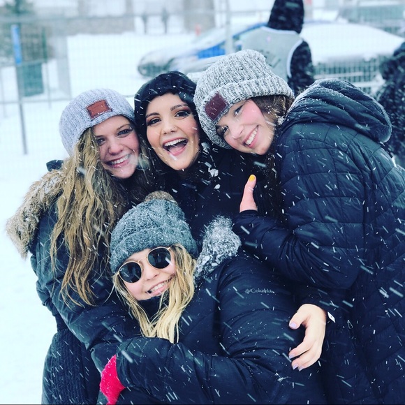 Profile Picture of Paige Heidebrink (@peege3) on Poshmark