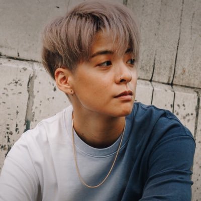 Profile Picture of Hourly Amber (@hourlyamber) on Twitter