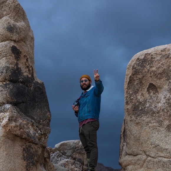 Profile Picture of David Haskins (@ecoswap) on Poshmark