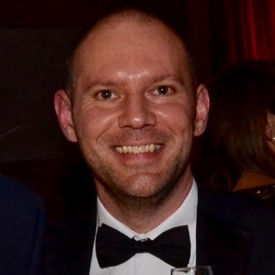 Profile Picture of Richard Morris (@red_special) on Twitter