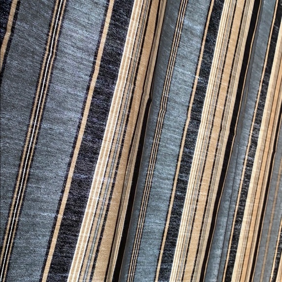 Profile Picture of Maria Sorto (@mariasorto81) on Poshmark