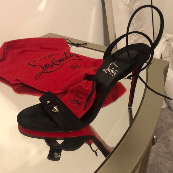 Profile Picture of Meka James (@mekj22) on Poshmark