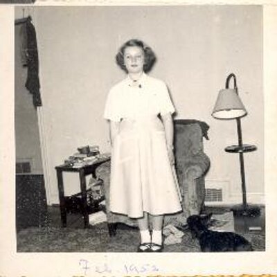 Profile Picture of Joan Schmidt (@StitchinStar) on Twitter