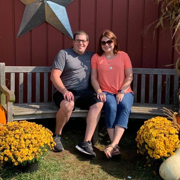 Profile Picture of Mckenzie Cosgray (@mckenzielmoore) on Poshmark