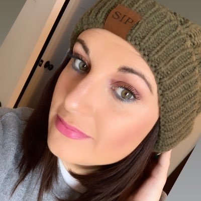 Profile Photo of Megan Hinson (@Mhinson77) on Twitter