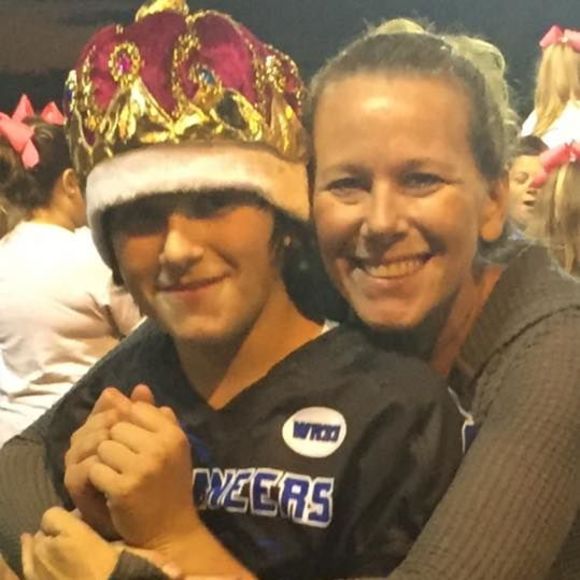 Profile Picture of Reese Cianfrani (@reese12344) on Poshmark