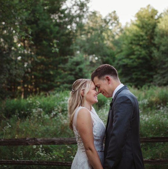 Profile Picture of Taylor Rupp (@taylorrupp18) on Poshmark