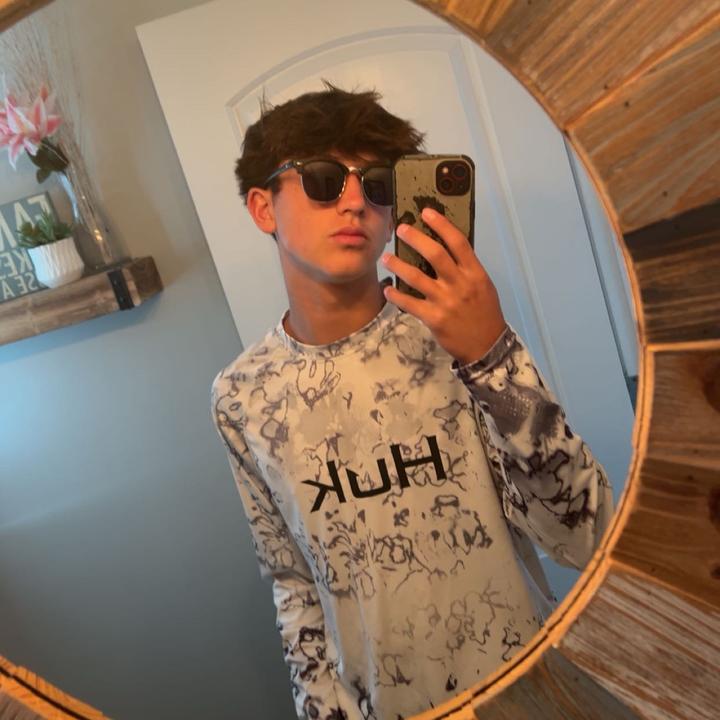 Profile Picture of Andrew (@andrew_henchel224) on Tiktok