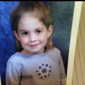 Profile Picture of Carly Mantie (@cmantie) on Myspace