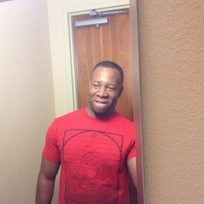 Profile Picture of Edwin Brown Jr (@EdwinBrownjr) on Twitter