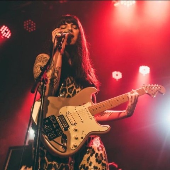 Stephanie Jade - Poshmark Profile Picture of Stephanie Jade (@deadlyvixen666) on Poshmark