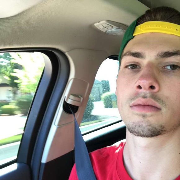 Profile Picture of Devin Stevens (@devins12) on Poshmark