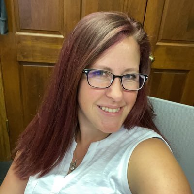 Profile Picture of Crystal Kerns (@kerns_crystal) on Twitter