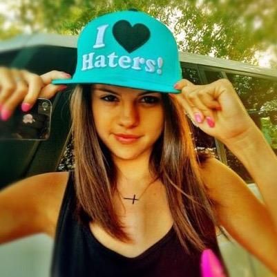 Profile Picture of ella (@mainerocker) on Tiktok