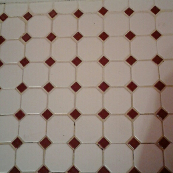 Profile Picture of Tony Hall (@mrlati) on Poshmark