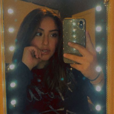 Profile Picture of Kar🌹 (@KarlaLopezVelez) on Twitter