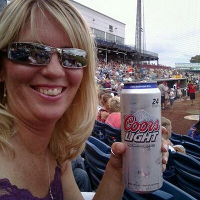 Profile Picture of Lori Prior (@lprior66) on Twitter