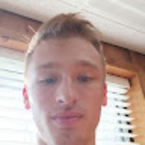 Profile Picture of Dustin Copeland (@dustincopela497) on Poshmark