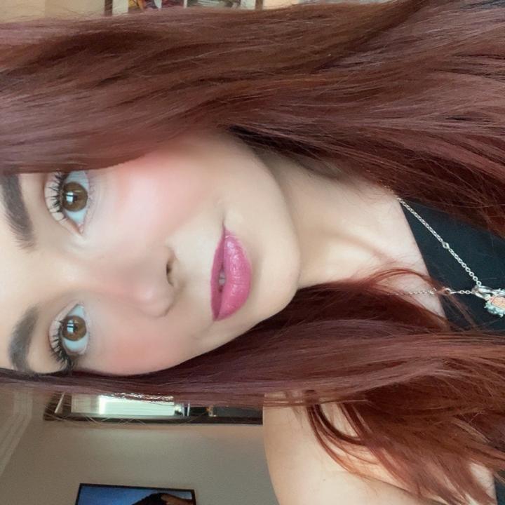 Profile Picture of danielle_louX (@danielle_loux) on Tiktok