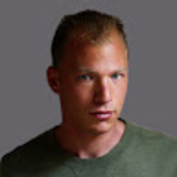 Profile Picture of Jason Flaster (@jnflaster) on Poshmark