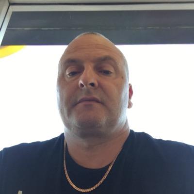 Profile Picture of darren clarkson (@darren9999) on Twitter