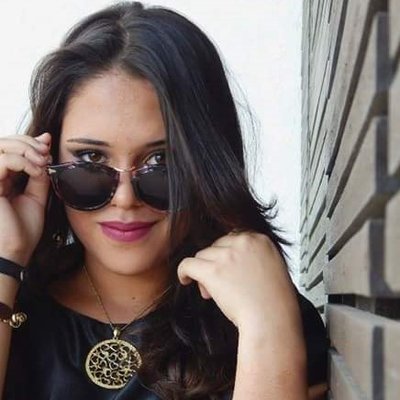 Profile Picture of Roberta (@ByebyeLevine) on Twitter