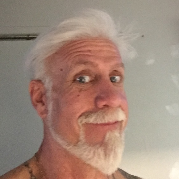 Profile Picture of Scott Tichy (@nevarikus) on Poshmark