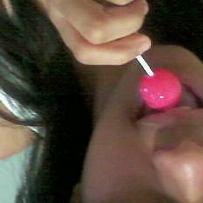 Profile Picture of Lilly Andrade (@andrade_lily) on Twitter