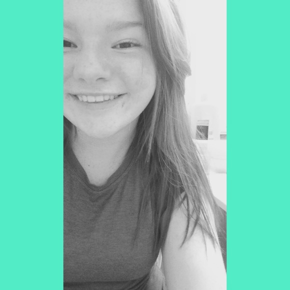Profile Picture of Brianna Gilstrap (@briannamarie__) on Poshmark