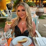 Profile Picture of Philippa van der Hoeven (@philippa.anna) on Instagram