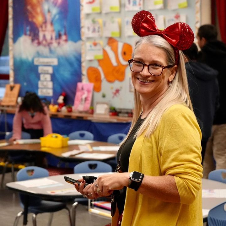 Profile Picture of Nancy Constantine Em (@nancyconstantinee) on Tiktok