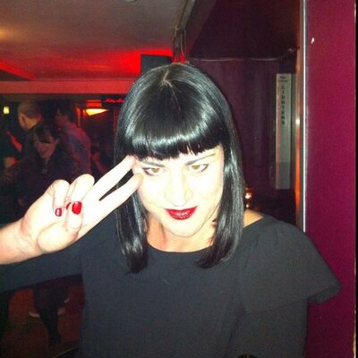 Profile Picture of Vicky (@Salter1972) on Twitter