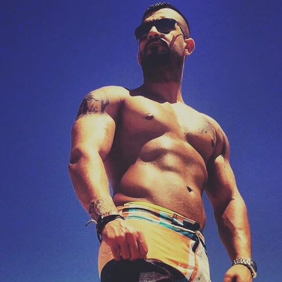 Profile Picture of Bader Behbehani (@baderbehbehani) on Poshmark