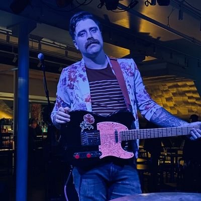 Profile Picture of Chuck Beefnux (@zerohacker) on Twitter