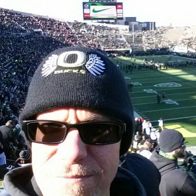 Profile Picture of Ken Dodge (@SteelerODuck) on Twitter