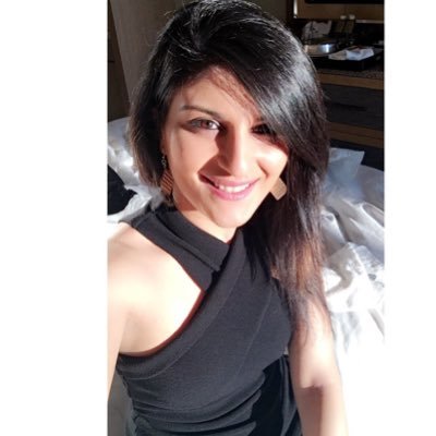 Profile Picture of Shreya (@ShreyaParanjape) on Twitter