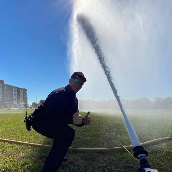 Profile Picture of Andy Gee (@twotonpunch) on Poshmark