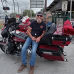 Profile Picture of Curtis Oates (@curtis.oates.2025) on Facebook