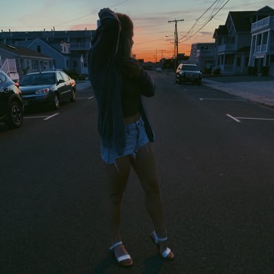 Profile Picture of Head (@HeatherResnick3) on Twitter