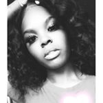 Profile Picture of Shaina Mitchell (@queennique2_) on Instagram