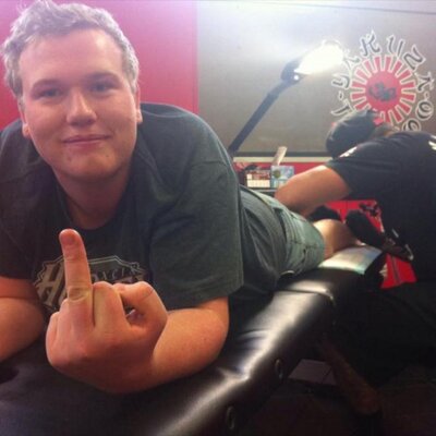 Profile Picture of Adam (@AdamFoxx1995) on Twitter