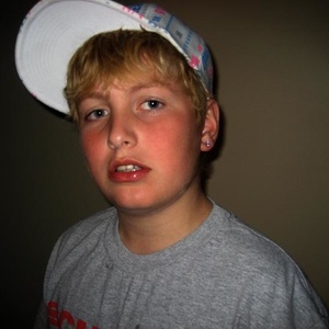 Profile Picture of Avery Coffey (@acoffey10) on Myspace