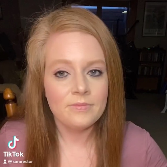 Profile Picture of Sara Rector (@srector6) on Poshmark