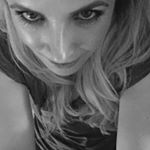 Profile Picture of Laura Sharples (@peppylooner) on Instagram