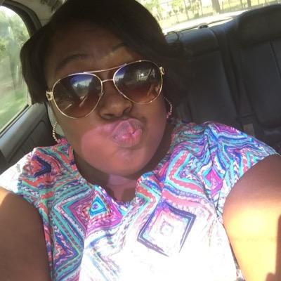 Profile Picture of Cassi Smith (@_AdmireMeee) on Twitter