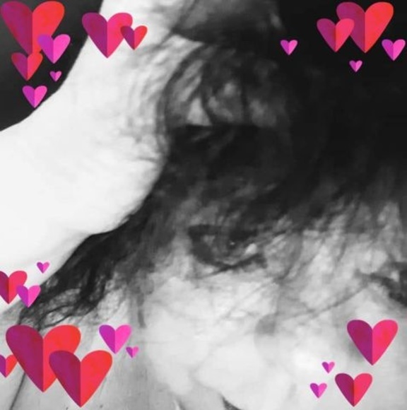 Profile Picture of Bee Thomas (@tdonna365) on Poshmark